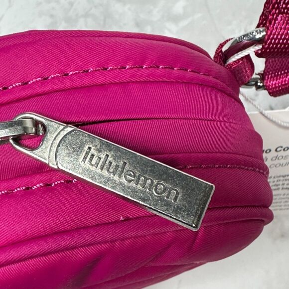 Lululemon Logo Coin Pouch Ripened Raspberry Pink RARE NEW with Tags - Picture 3 of 9